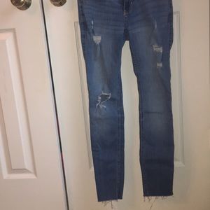 Hollister jeggings light wash holes